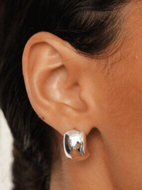 Heaven Mayhem Ky Hoop Smooth Earrings